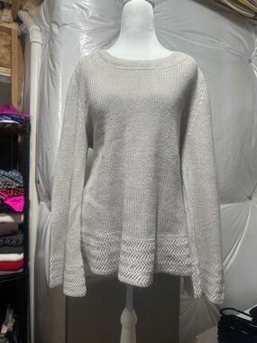 Style & Co. Light Gray Crewneck Knit Sweater